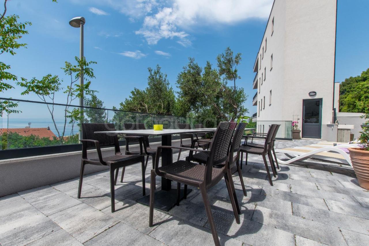 Seashell - Luxury Seaview Apartma Makarska